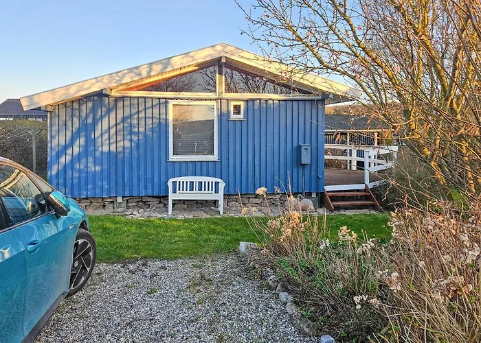 3 Bedroom Amazing In Augustenborg